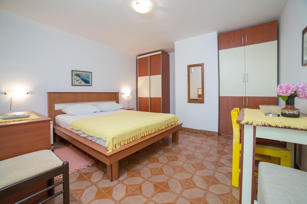 Sofija Apartments Sveti Stefan Dış mekan fotoğraf
