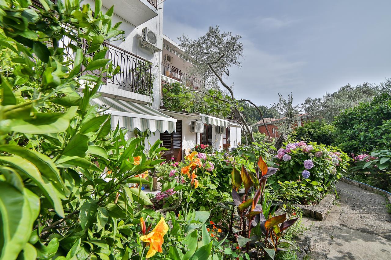 Sofija Apartments Sveti Stefan Dış mekan fotoğraf